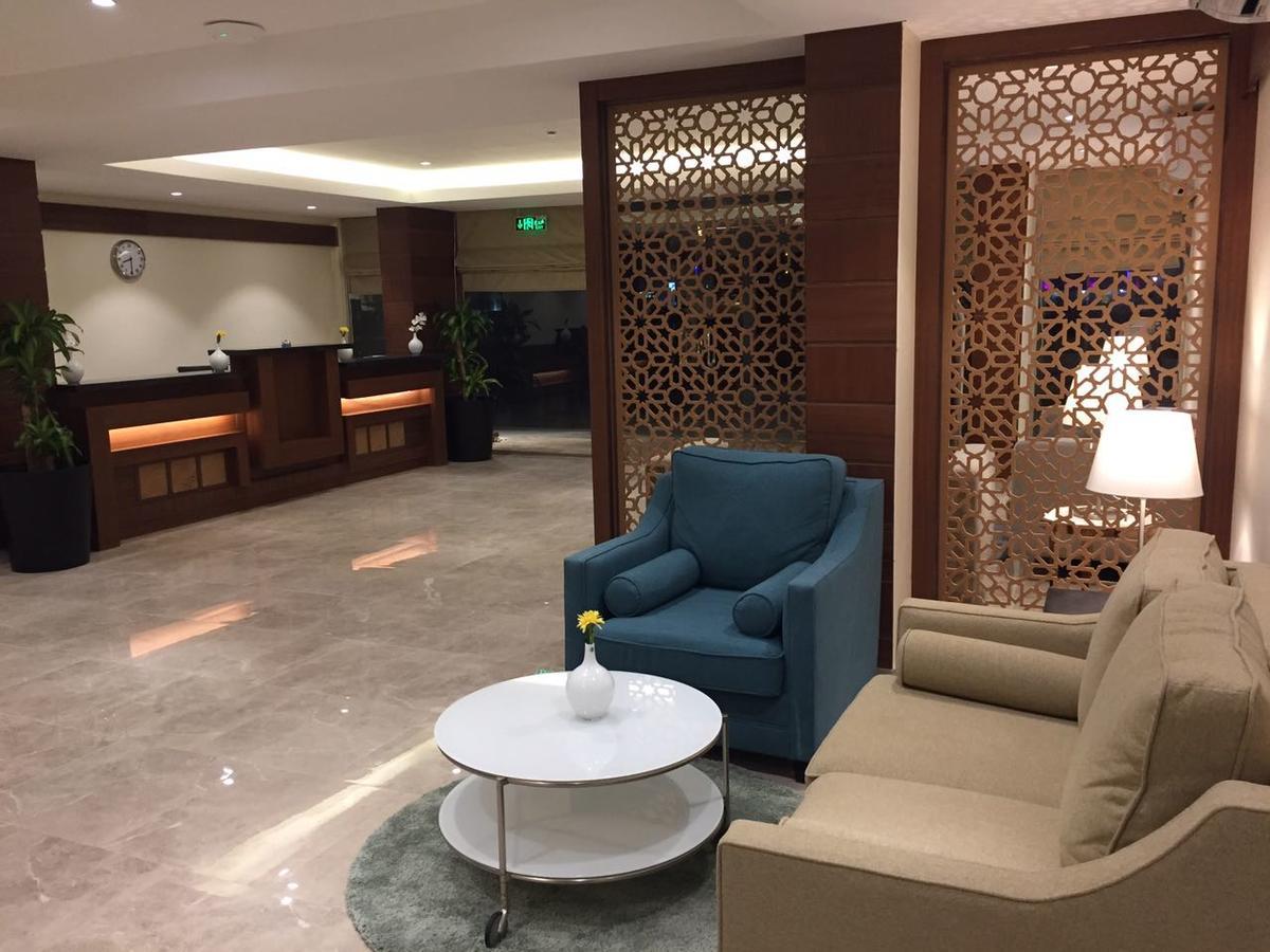 Asfar Plaza Aparthotel Khobar Bagian luar foto