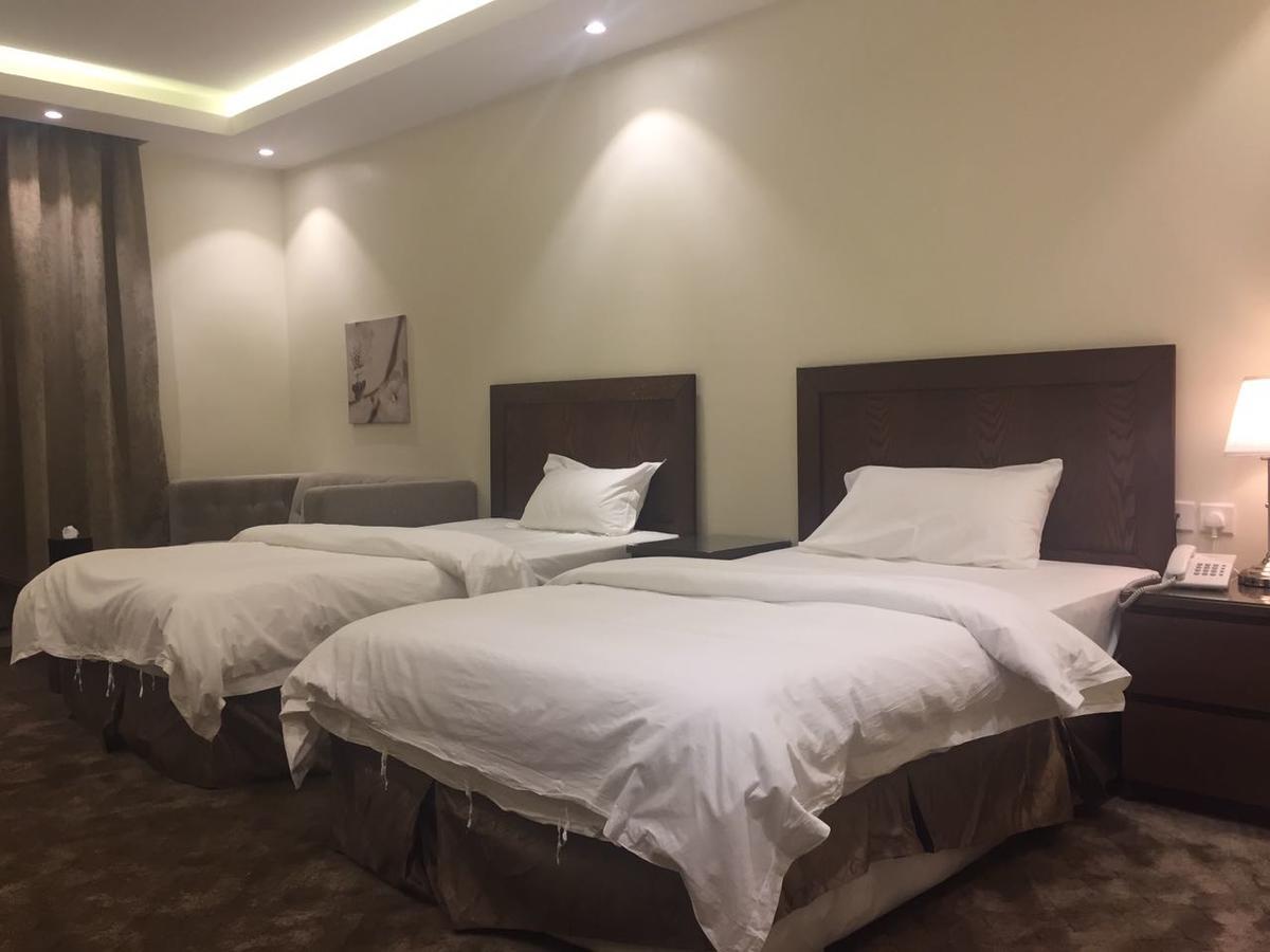 Asfar Plaza Aparthotel Khobar Bagian luar foto